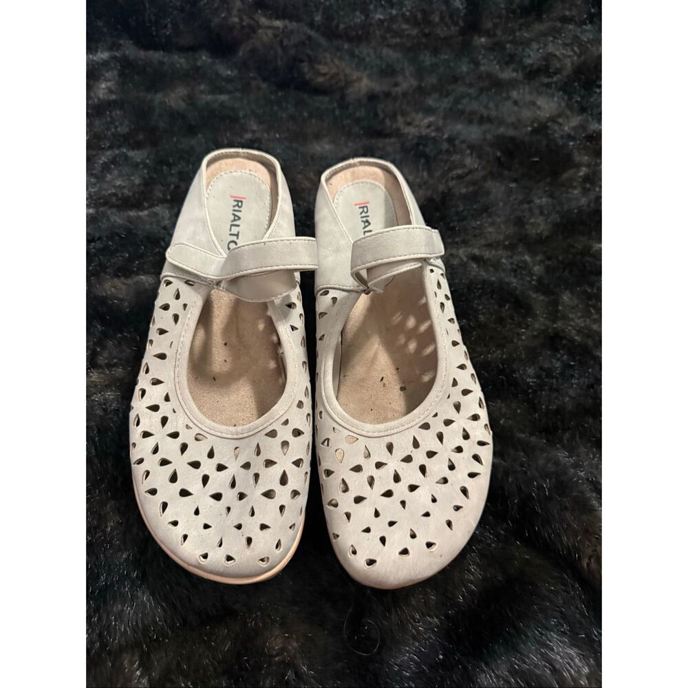 Rialto Vintage-Style Perforated Wedge Mary Janes mules/clogs size 8.5  shoes - Picture 2 of 4